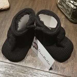 Bow Baby Booties By Elsabella